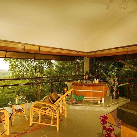 Ambong Rainforest Retreat Pantai Tengah  Экстерьер фото