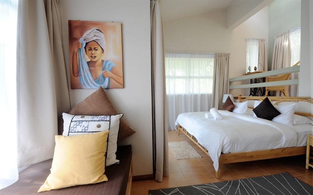 Ambong Rainforest Retreat Pantai Tengah  Экстерьер фото