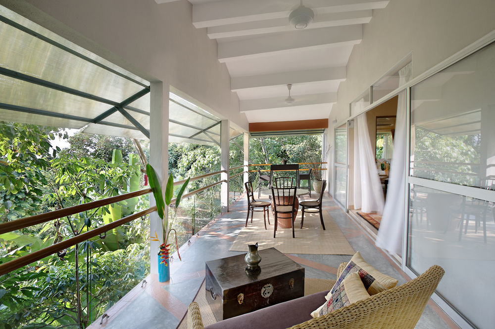Ambong Rainforest Retreat Pantai Tengah  Экстерьер фото